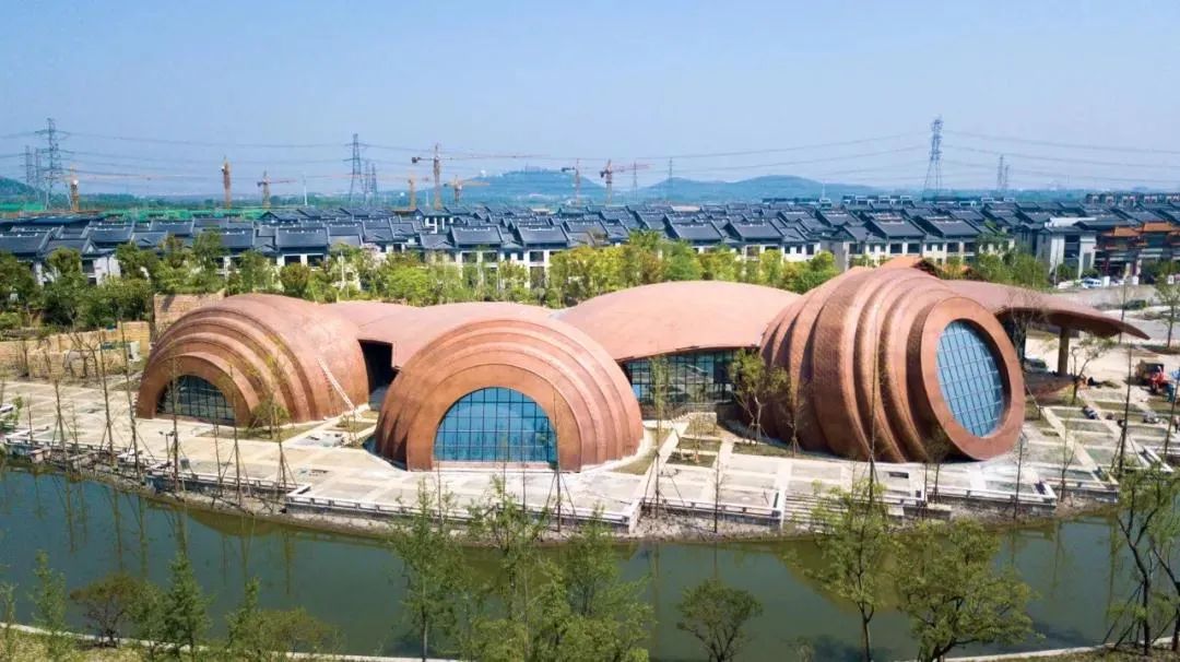 “穿越”千年的陶罐，廣富林考古遺址展示館(圖1)